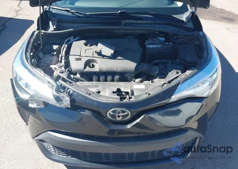 2021 Toyota C-Hr Le z USA, uszkodzony, nr VIN JTNKHMBX5M1117572